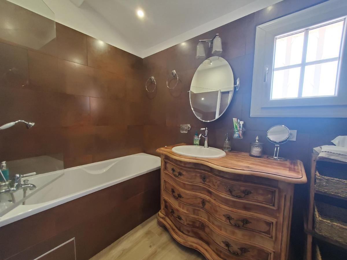 Frejus Maison 3 Chambres 100M2 Climatisee 6 Person Exterior photo